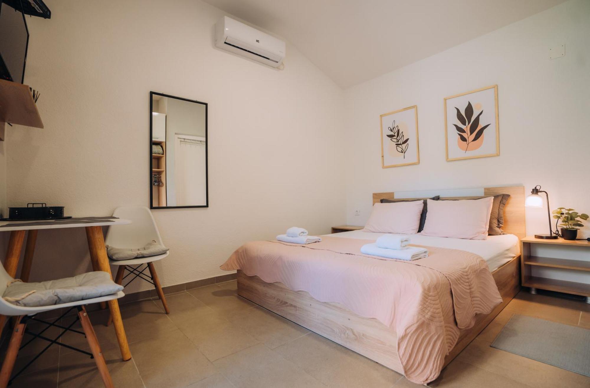 Damjan Apartments Охрид Екстериор снимка