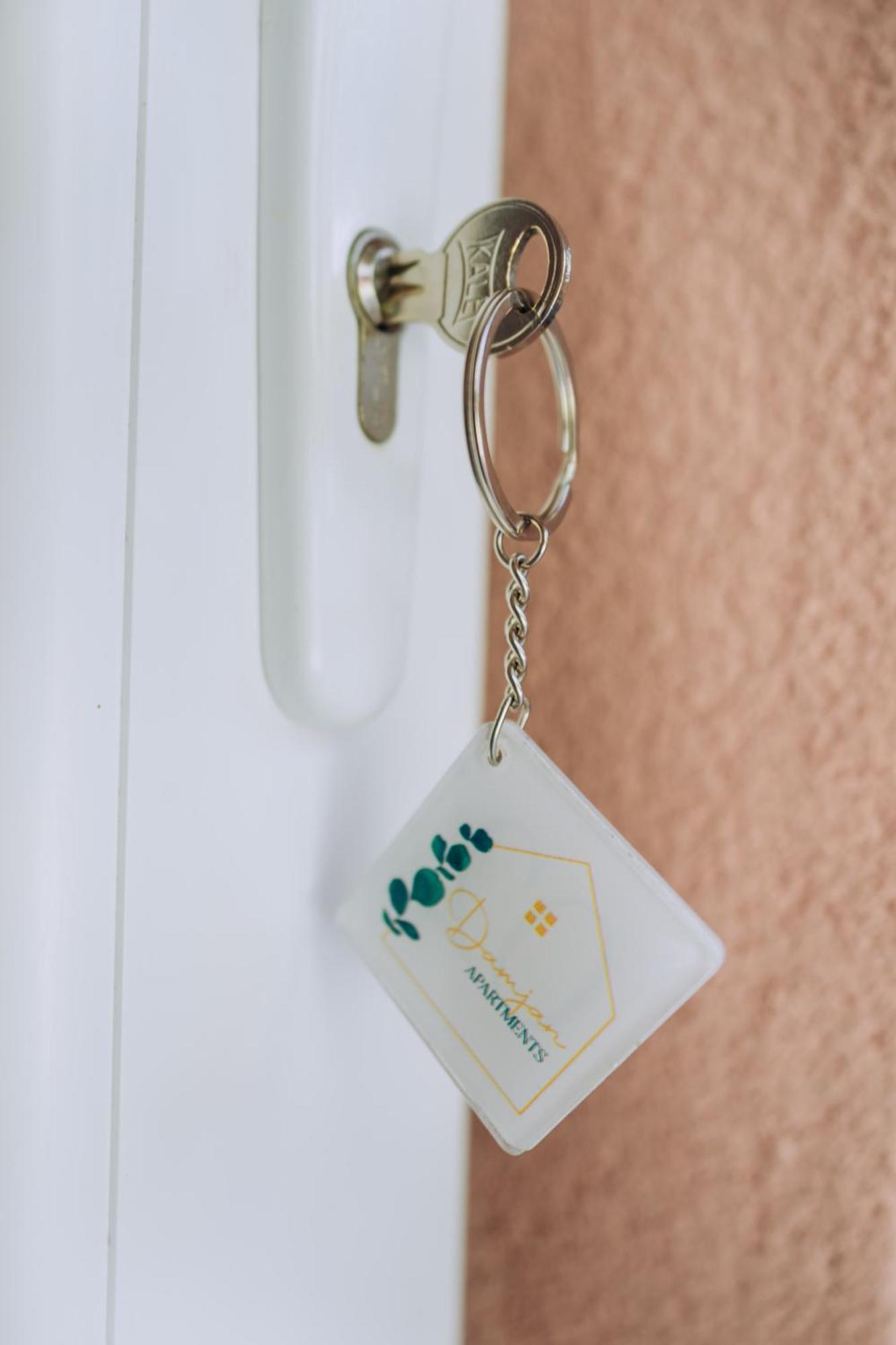 Damjan Apartments Охрид Екстериор снимка