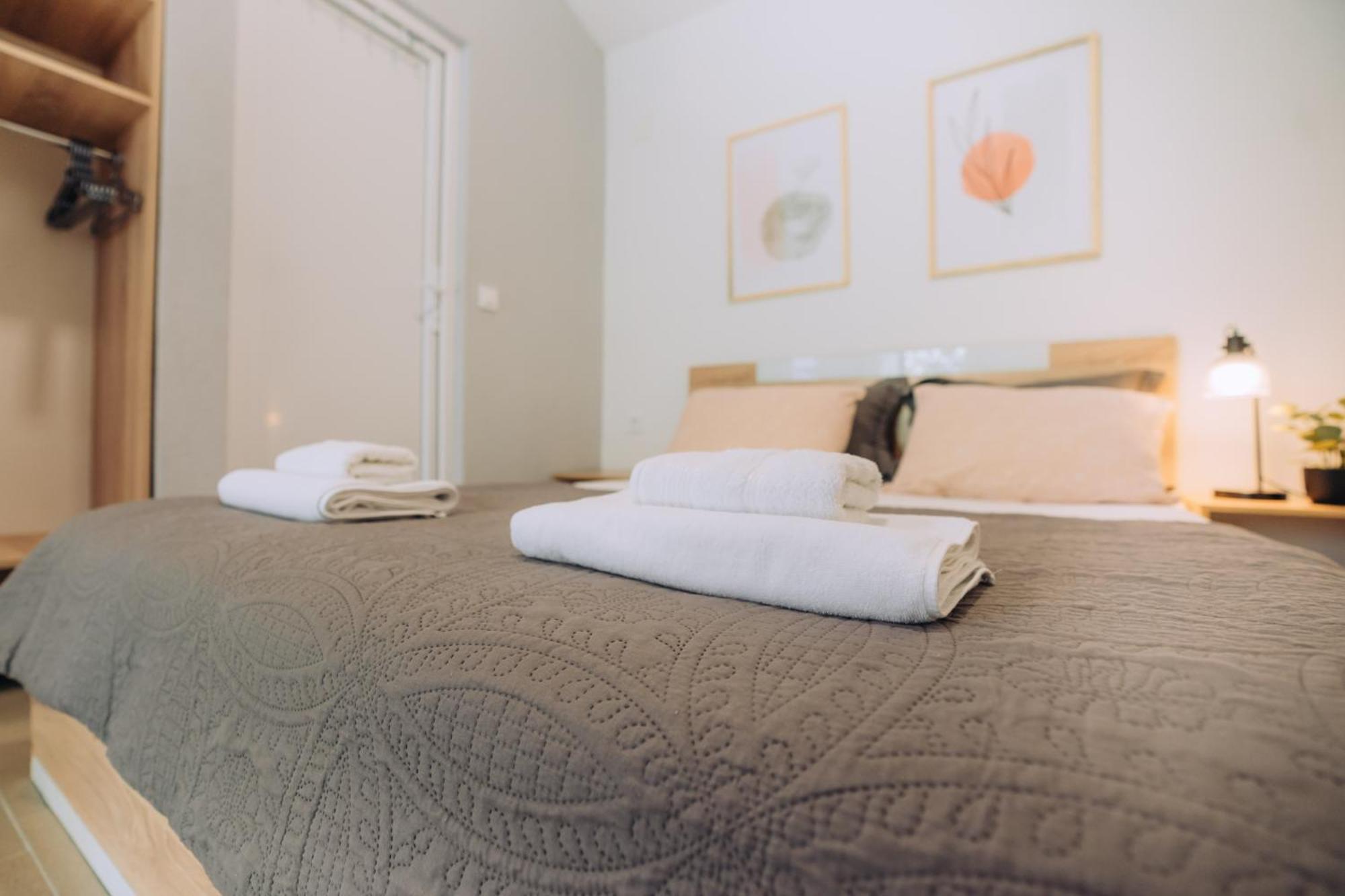 Damjan Apartments Охрид Екстериор снимка