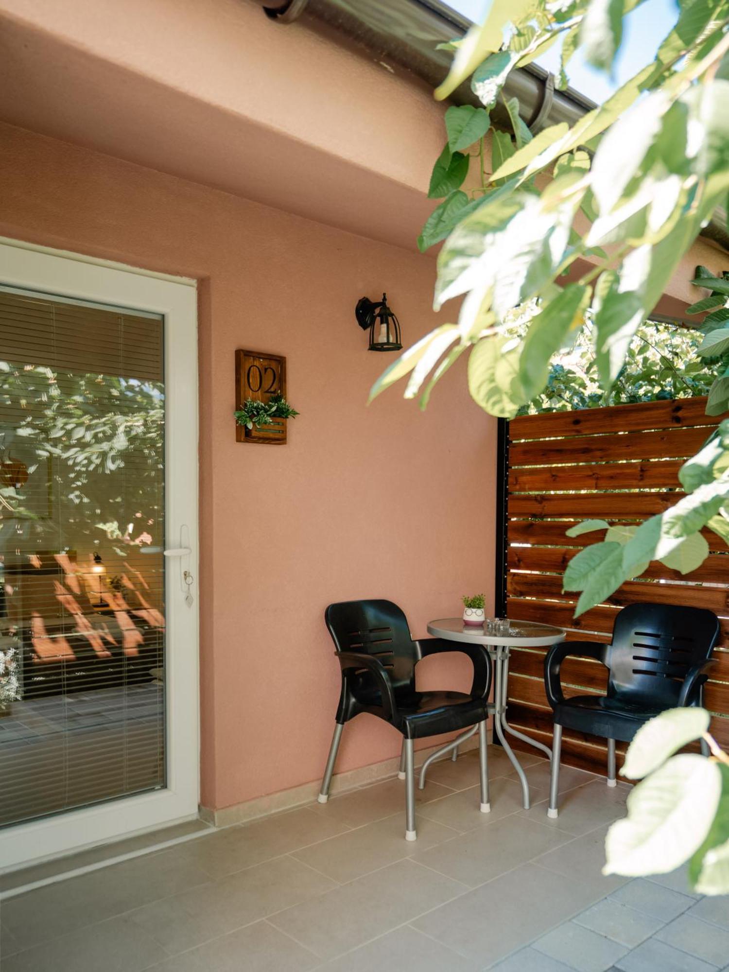 Damjan Apartments Охрид Екстериор снимка